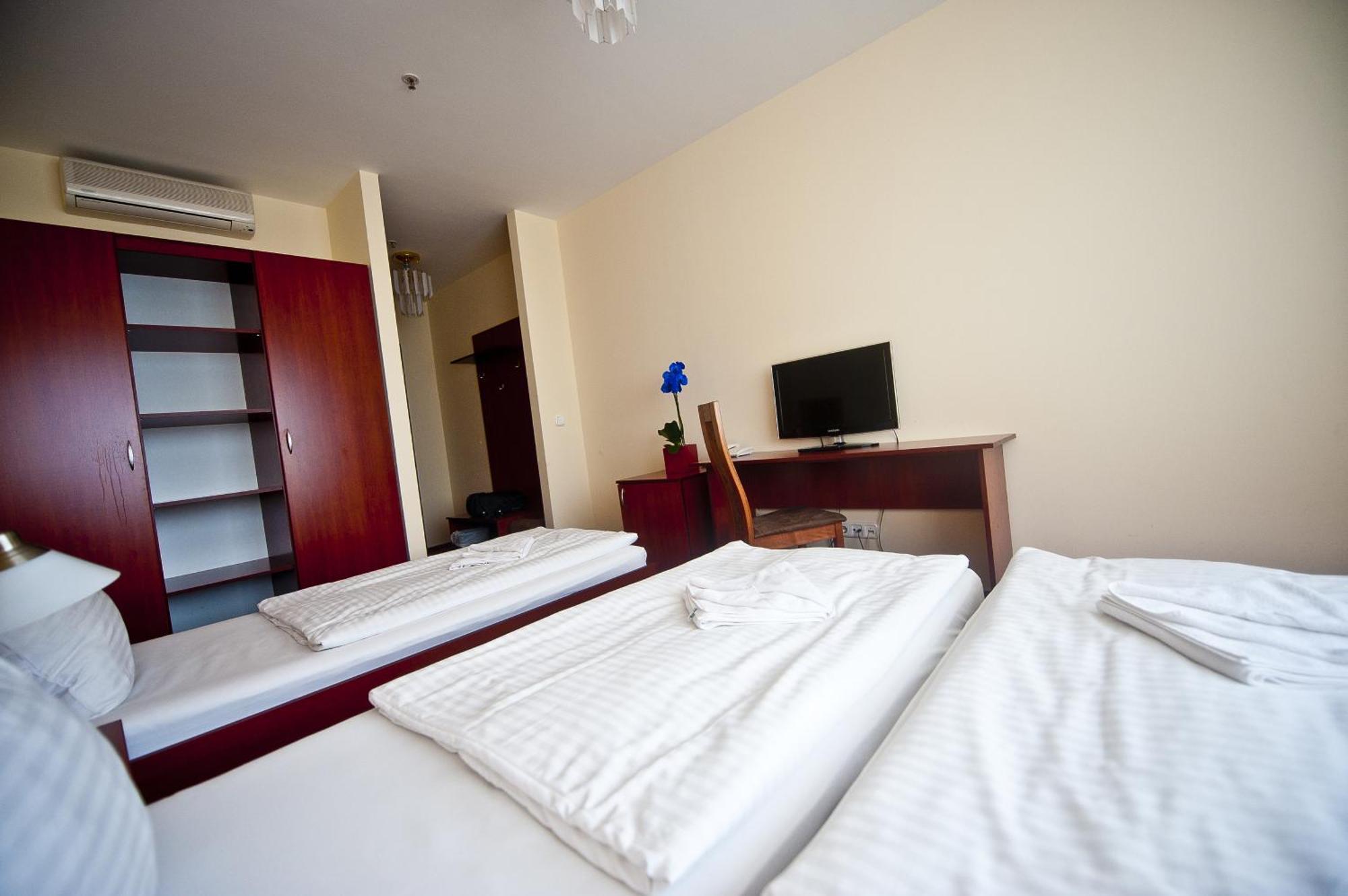 Canada Hotel Budapesta Cameră foto
