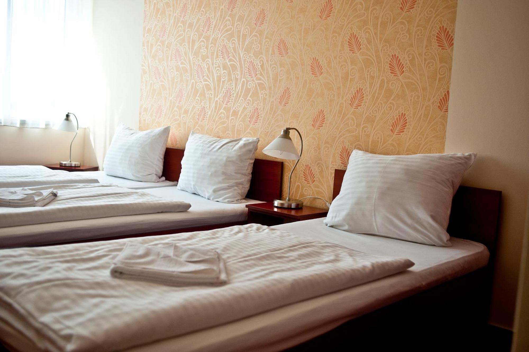Canada Hotel Budapesta Cameră foto